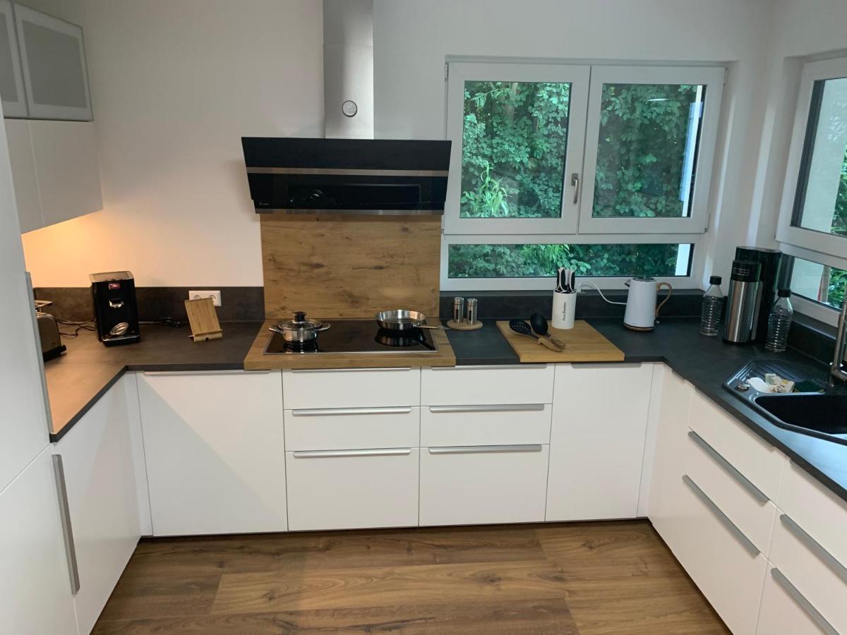 Firmen & Ferienwohnung Brecht 1 Waibstadt 外观 照片