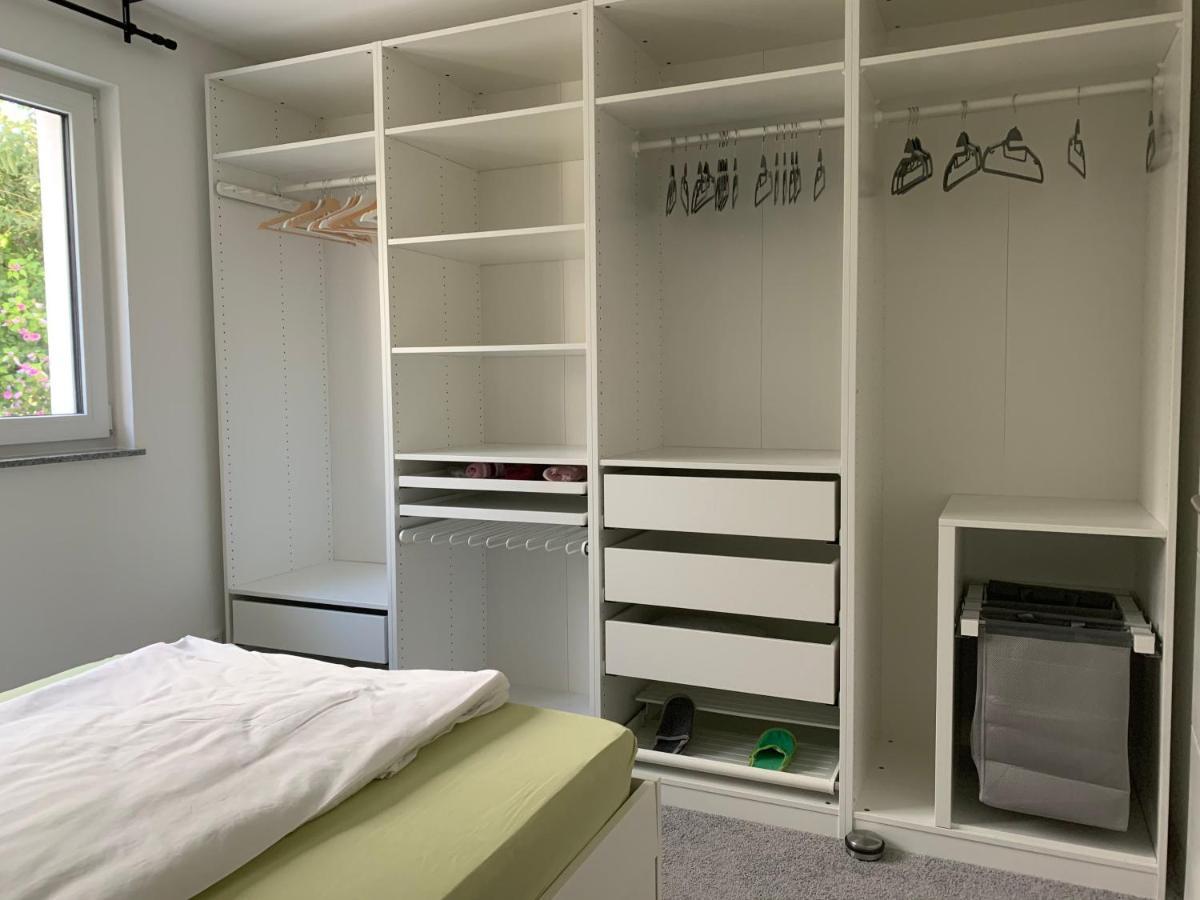 Firmen & Ferienwohnung Brecht 1 Waibstadt 外观 照片