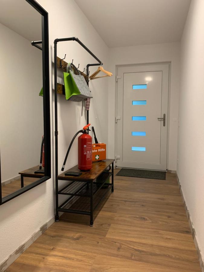 Firmen & Ferienwohnung Brecht 1 Waibstadt 外观 照片